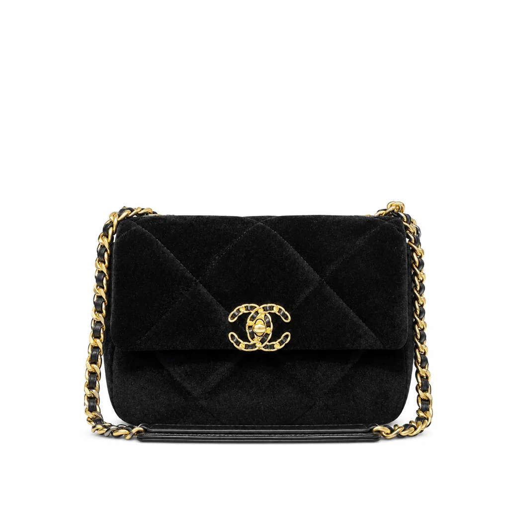 Chanel 19 Velvet Flap Bag Black 26Cm Main image