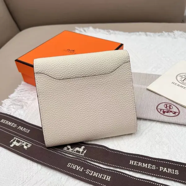 H Constance Compact Cream Leather Wallet