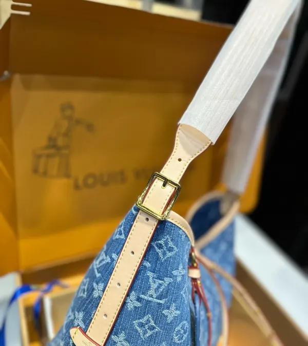 Louis Vuitton Carryall Pm Denim Blue 28Cm