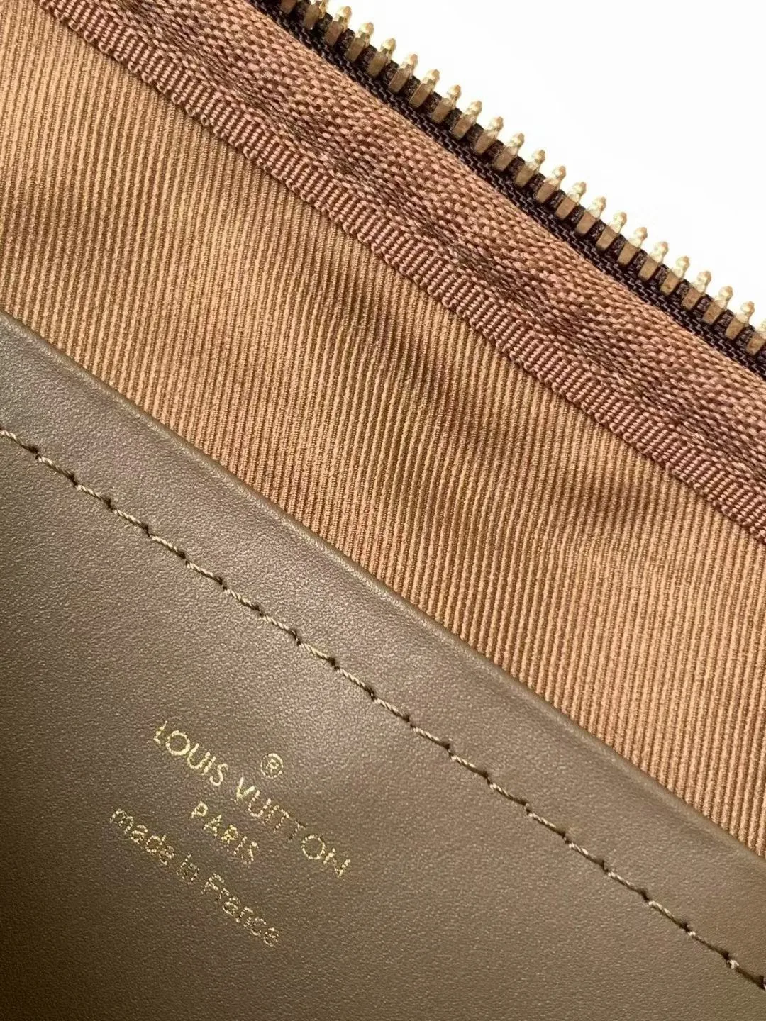 Louis Vuitton Utility Crossbody Bag Brown 18Cm Secondary image