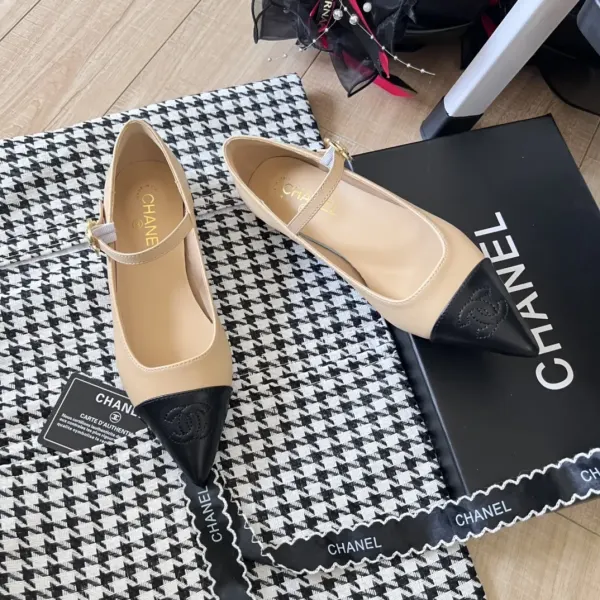 Chanel Pointed Toe Doll Shoes With Gold Flower In Beige