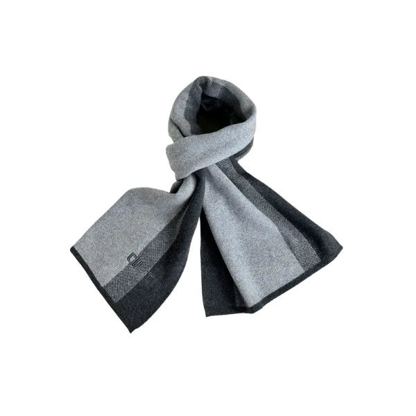 Gucci Grey And Black scarf Main image