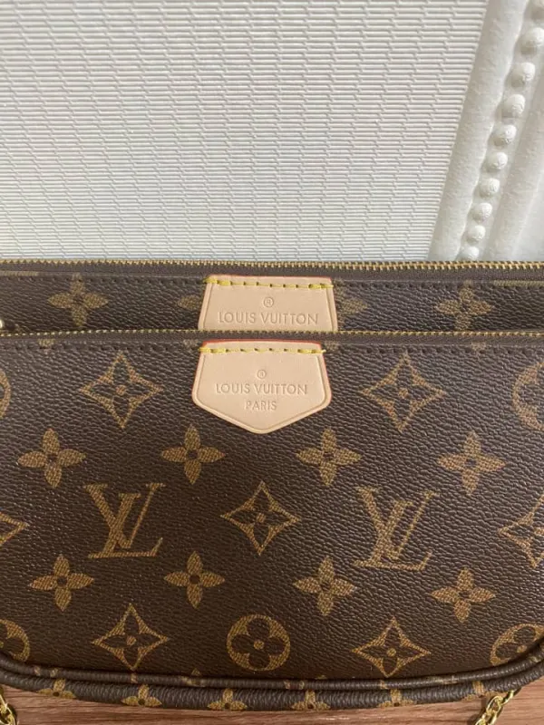 Louis Vuitton Multi Pochette Accessoires Brown 24Cm