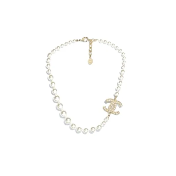 Chanel CC Pearl 100th Anniversary Short Necklace Main image