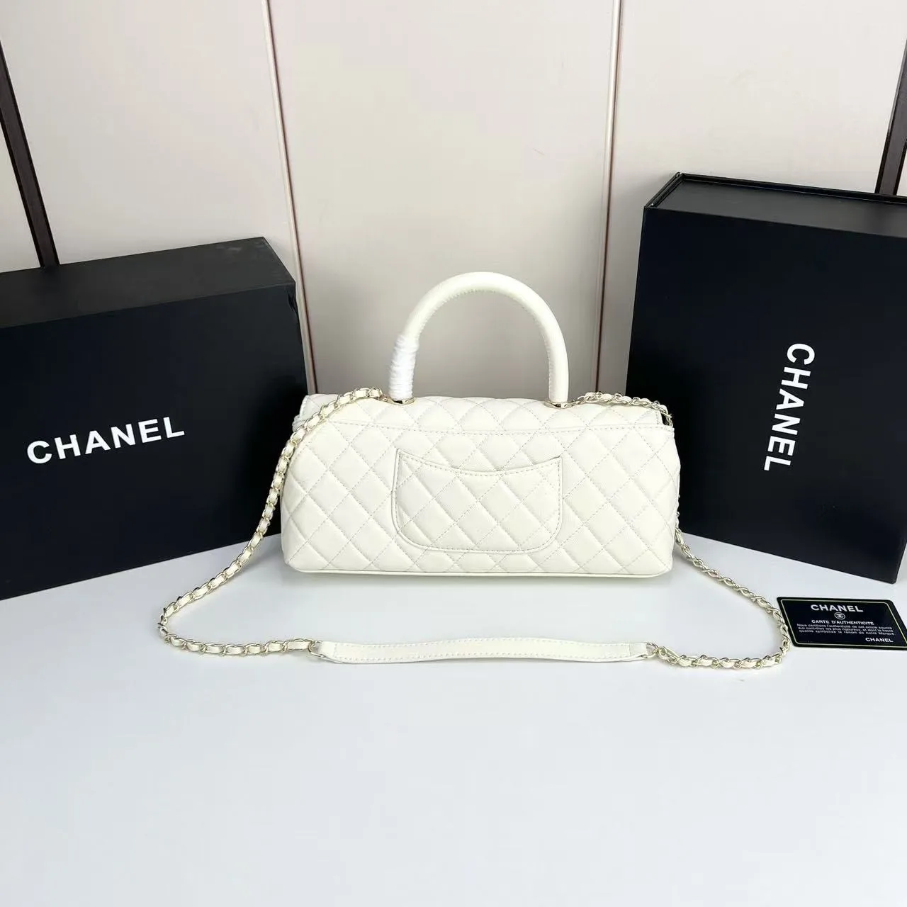 Chanel Caviar Quilted Maxi East West Coco Handle Flap White Secondary image