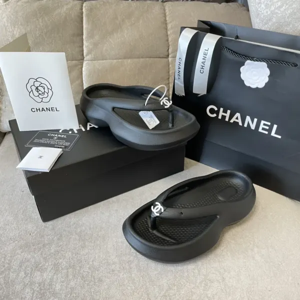 Chanel Flip Flop Sandals Black