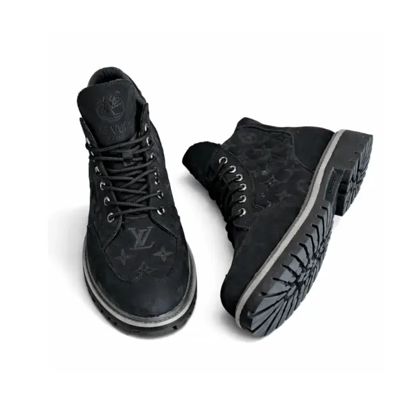 Louis Vuitton Ranger Ankle Black Boots In Black