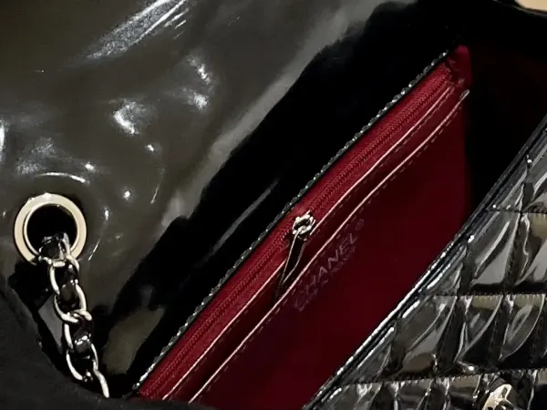 Chanel Mini Rectangular Flap Bag Patent Black 18Cm
