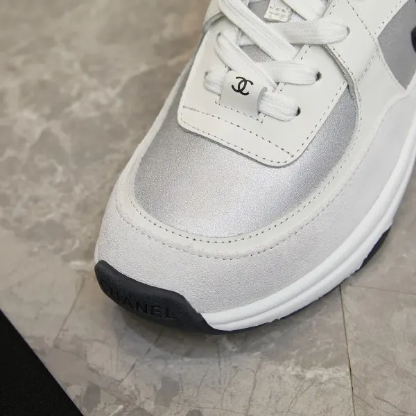Chanel Suede And Leather Cc Low Top Sneakers White Pink