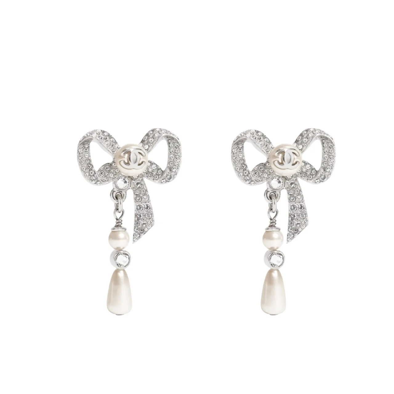 Chanel Bow Silver Pearl Earrings Main image