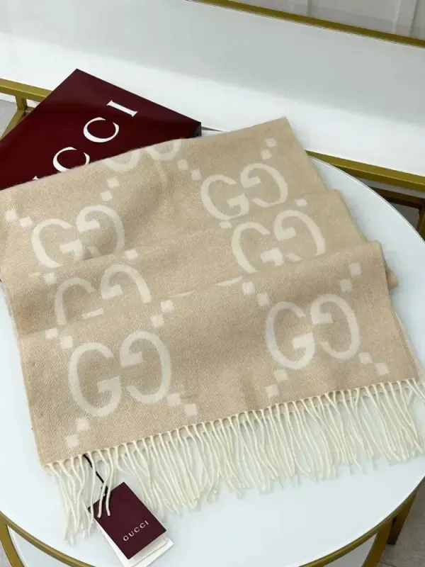 Gucci GG Cashmere Jacquard Scarf In Beige