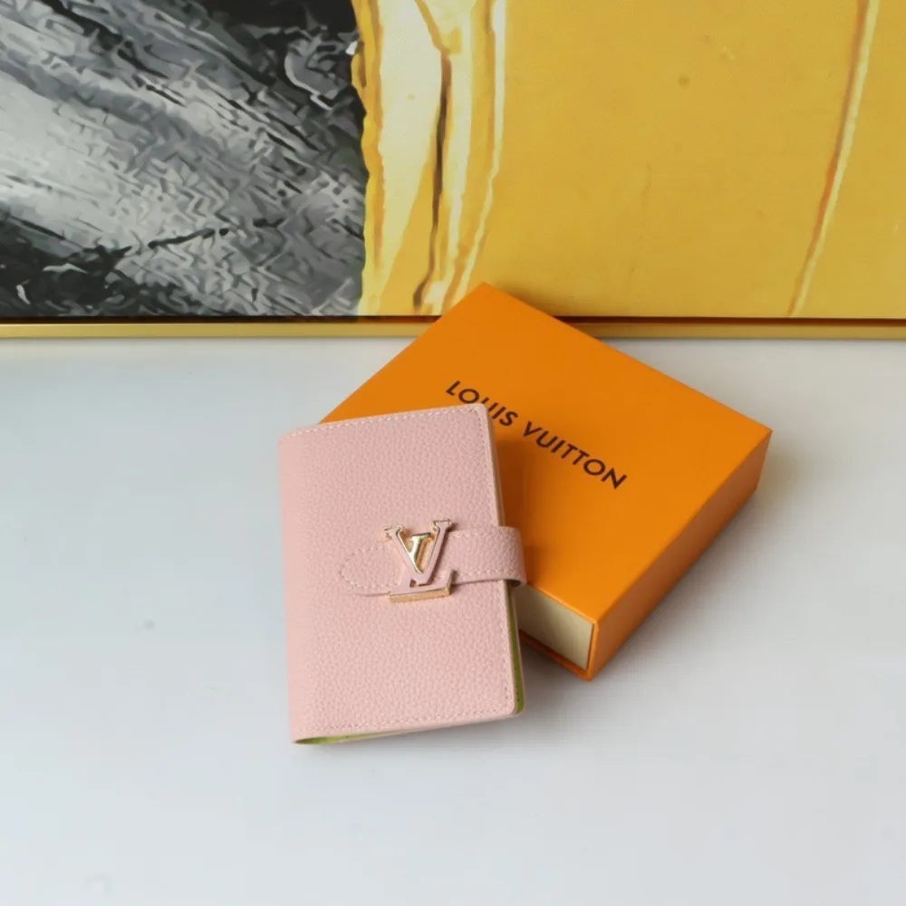 Louis Vuitton Lv Vertical Compact Wallet Taurillon Leather Rose 12Cm Secondary image