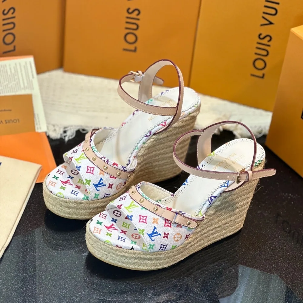 Louis Vuitton X Takashi Murakami Helios Wedge Sandal White 1Agyx0 Secondary image