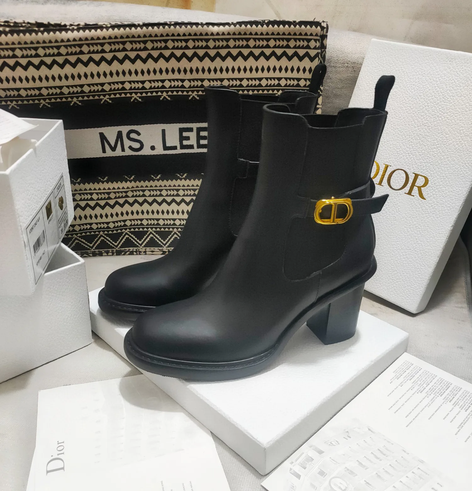 Dior 30 Montaigne Heeled Ankle Boot Black Supple Calfskin Kci950Vso S900