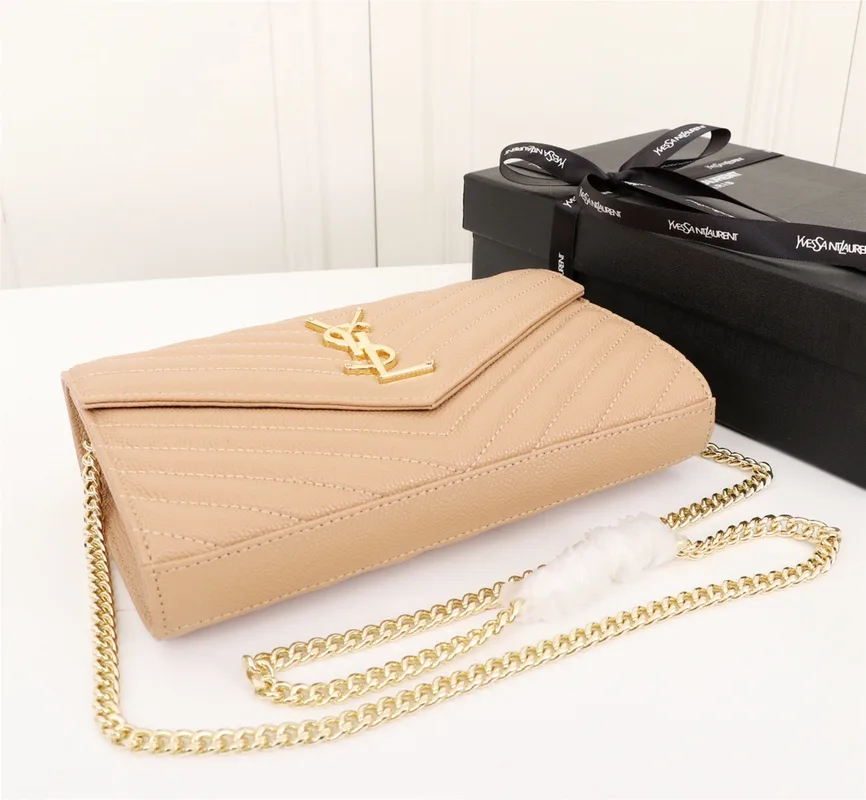Saint Laurent Cassandre Matelasse Chain Wallet In Grain De Poudre Embossed Beige 22Cm 377828Bow012721 Secondary image