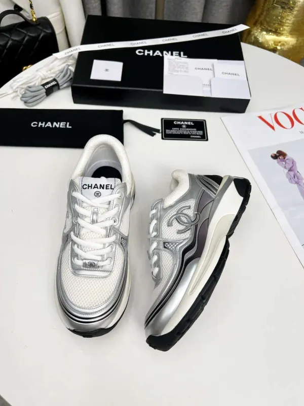 Chanel 23C Silver Metallic Cc Logo Lace Up Flat Runner Trainer Sneaker White G39792 Y56368 K5451