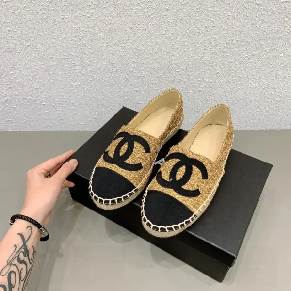 Chanel Cc Espadrilles Tweed Slip On Crinkled Beige