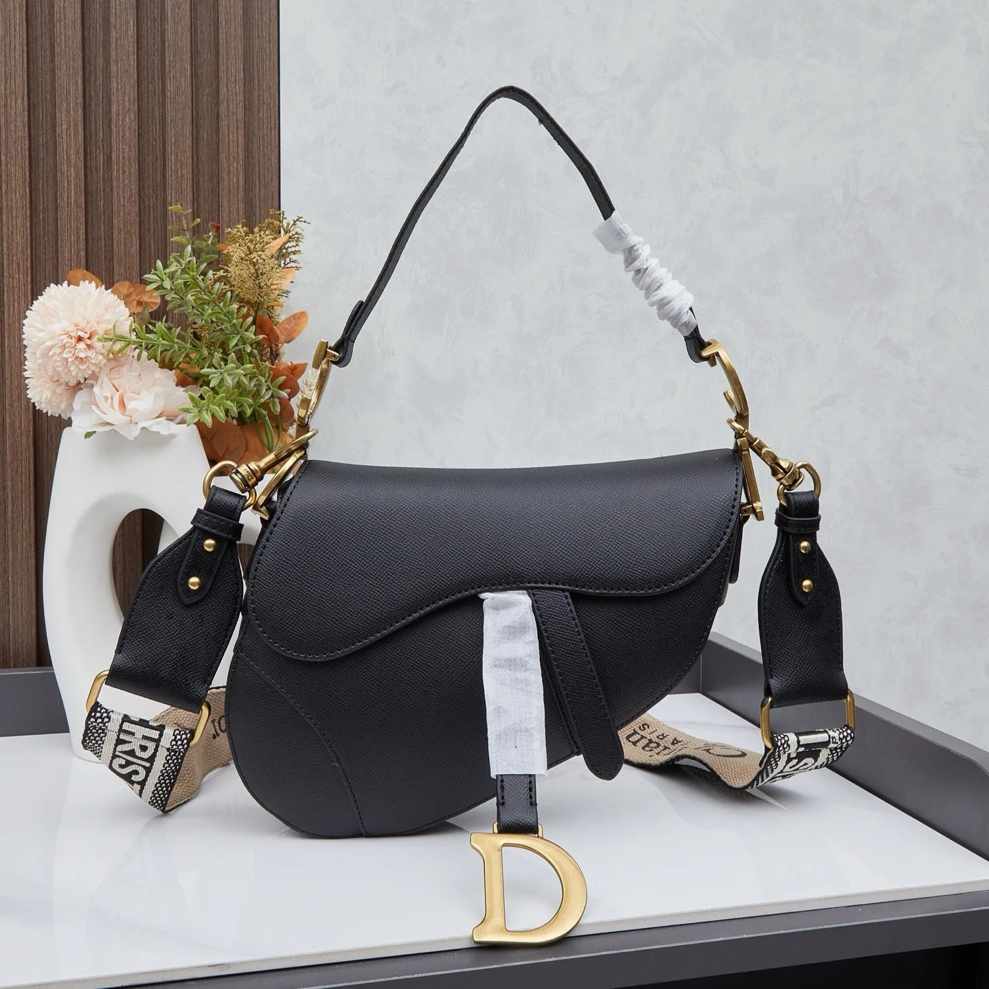 Dior Saddle Bag Large Black Grained Calfskin Secondary image
