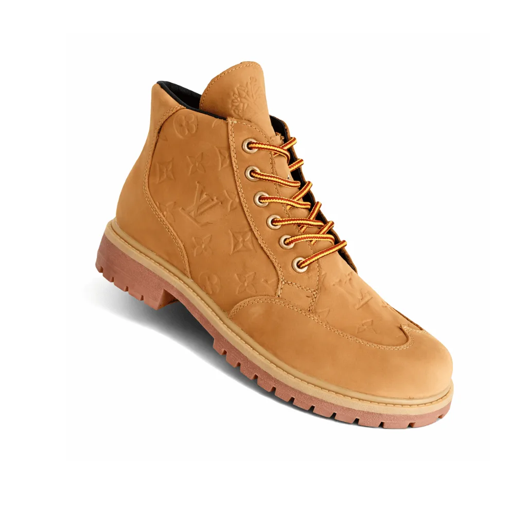 Louis Vuitton Ranger Ankle Boots In Beige