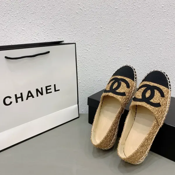 Chanel Cc Espadrilles Tweed Slip On Crinkled Beige