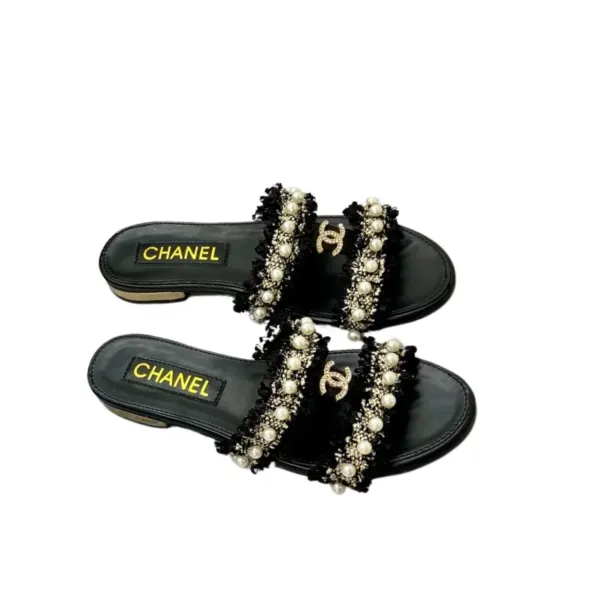 Chanel Mule Slippers Pearl Tweed Black