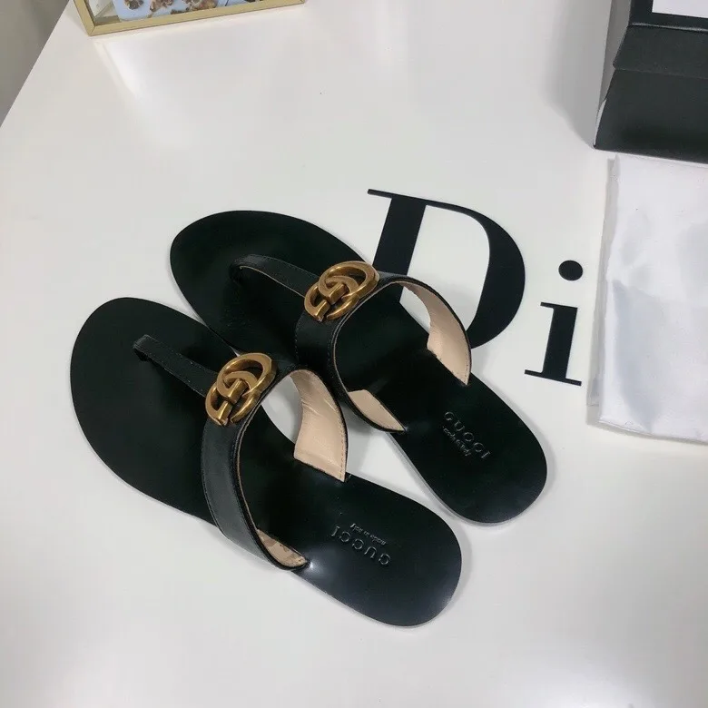 Gucci Double G Thong Leather Black 497444 A3N00 1000 Secondary image