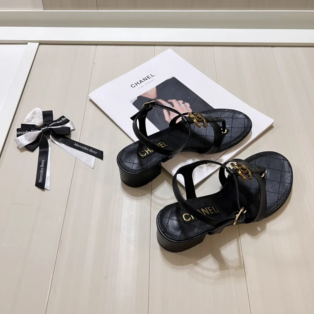 Chanel Sandal Open Round Toe Flip Flops Black