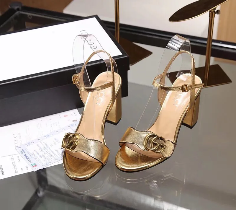 Gucci Gold Metallic Laminate Leather Mid Heel Sandal 453379 Secondary image
