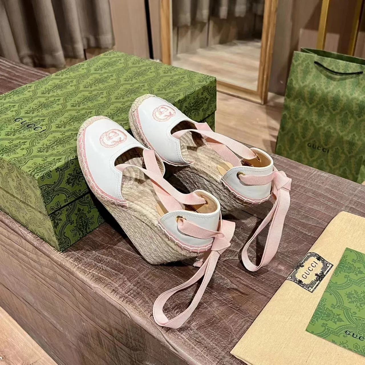 Gucci GG Canvas Wedge Espadrilles Pink Secondary image