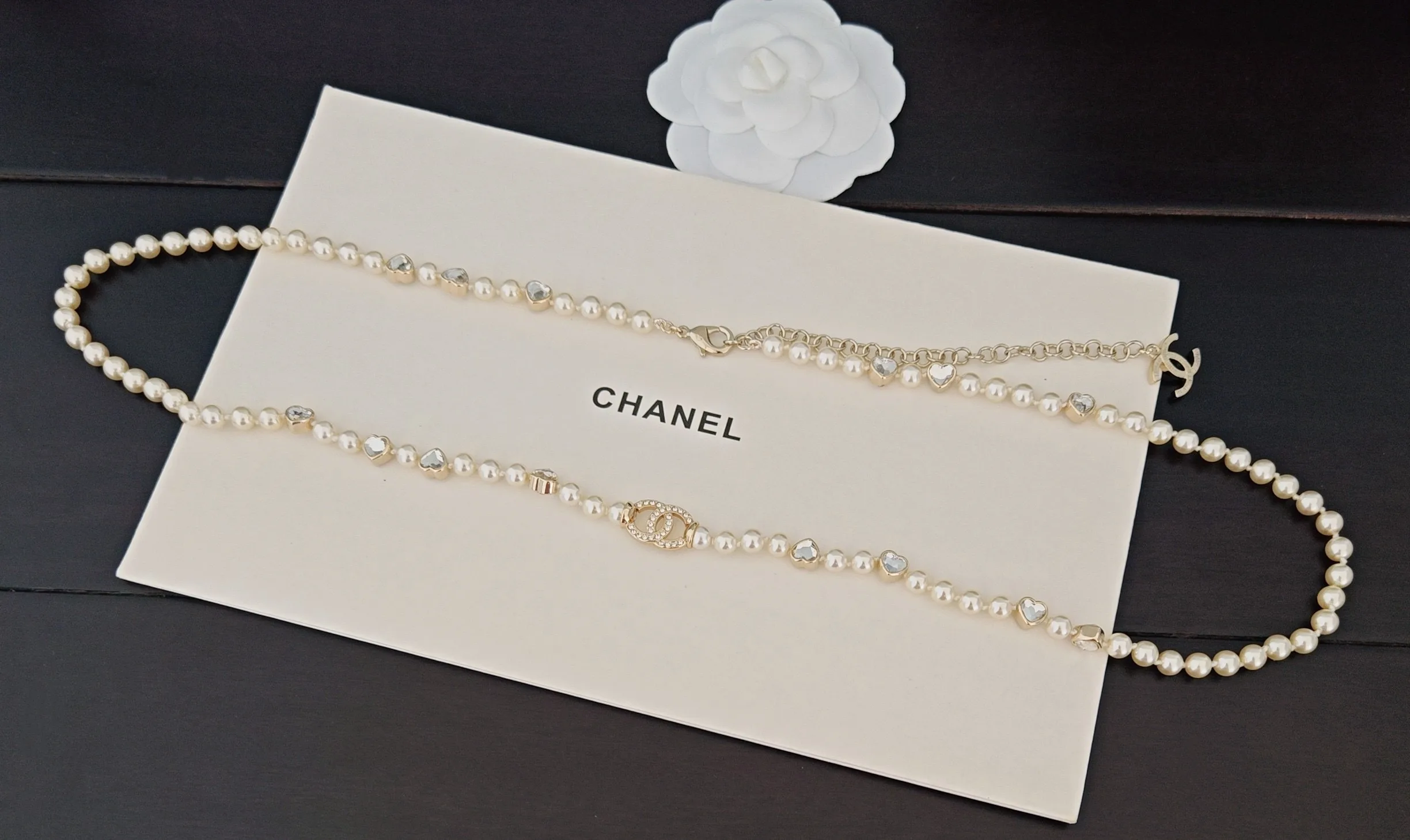 Chanel CC Strass And Heart Motif Pearl Sautoir Necklace – Light Gold-Tone