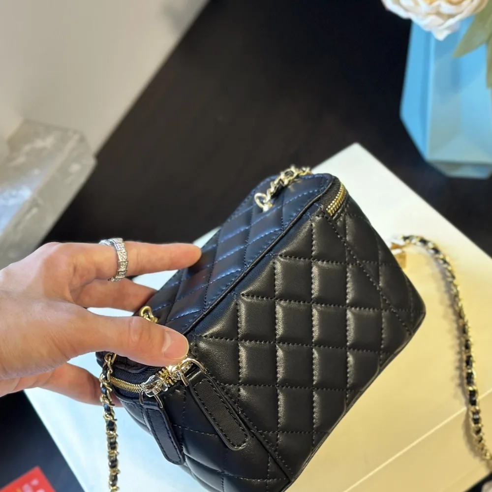 Chanel Black Leather Interlocking CC Logo Sandals