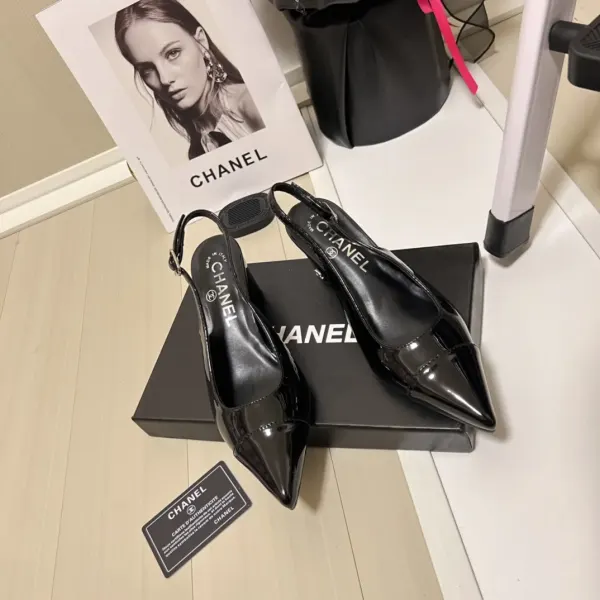 Chanel Slingbacks Heels Patent Calfskin In Black G45251 B14524 94305