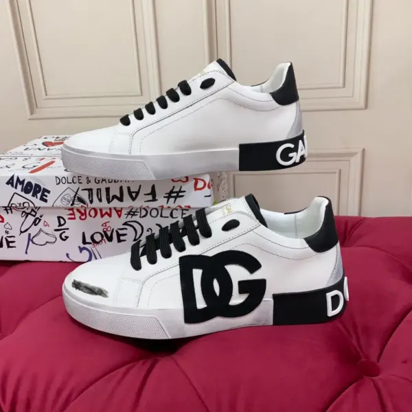 Dolce & Gabbana – White and Black Calf Leather Portofino Low Top Sneakers