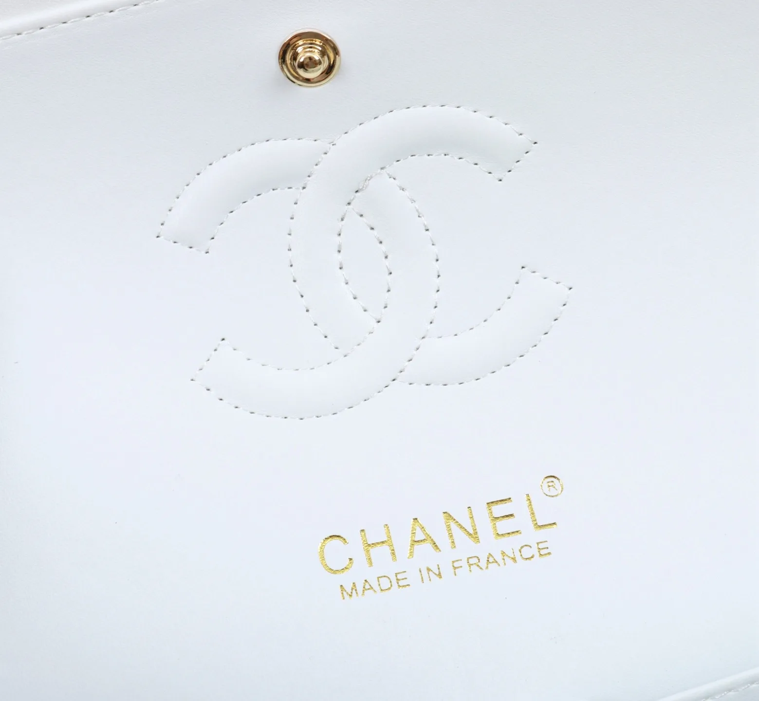 Chanel Classic Medium Double Flap White Lambskin With Gold Hardware 25Cm