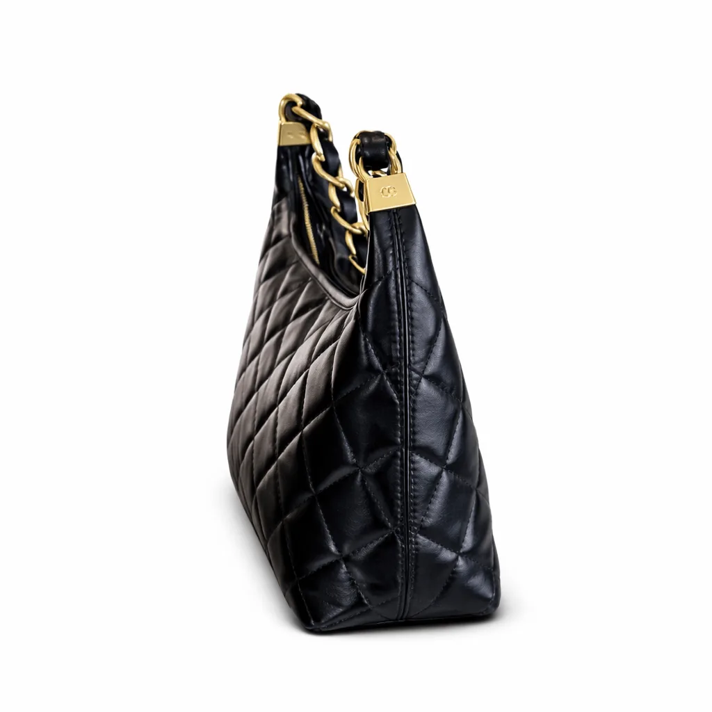 Chanel Large Hobo Bag Black Secondary image
