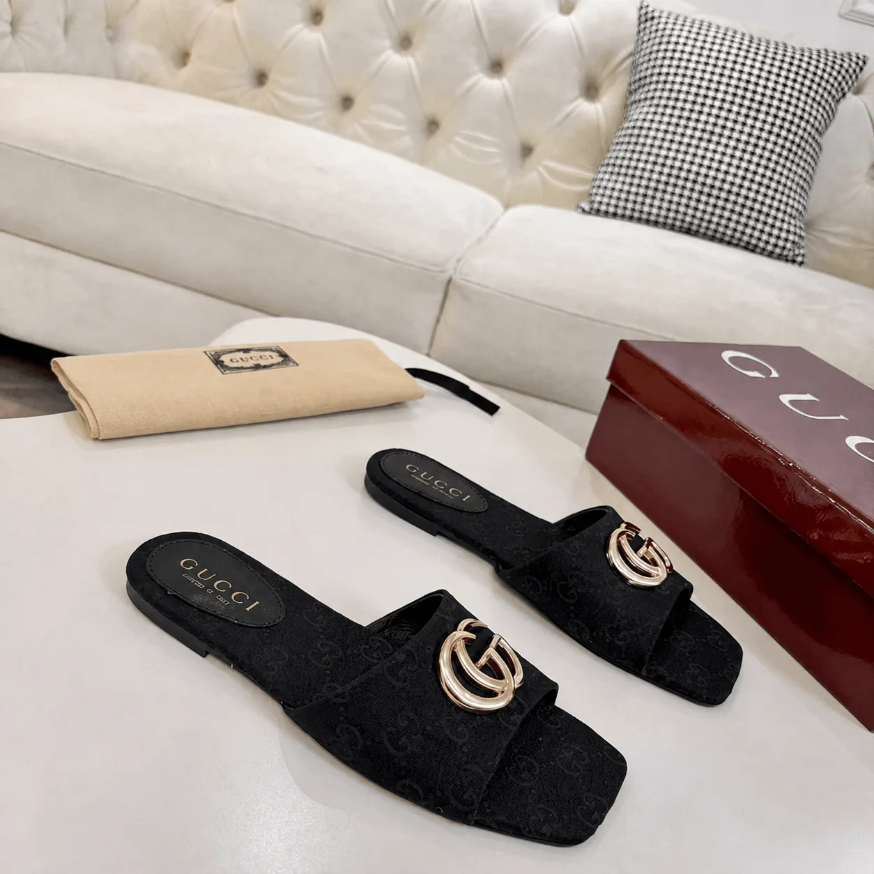 Gucci Classic Monogram Canvas Single-Strap Slide Sandals In Black