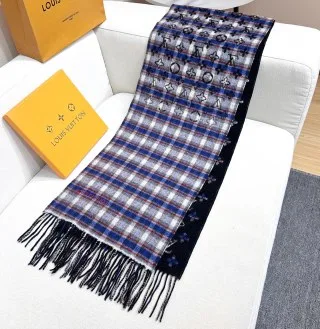 Louis Vuitton Monogram Gradient Tartan City Scarf Secondary image