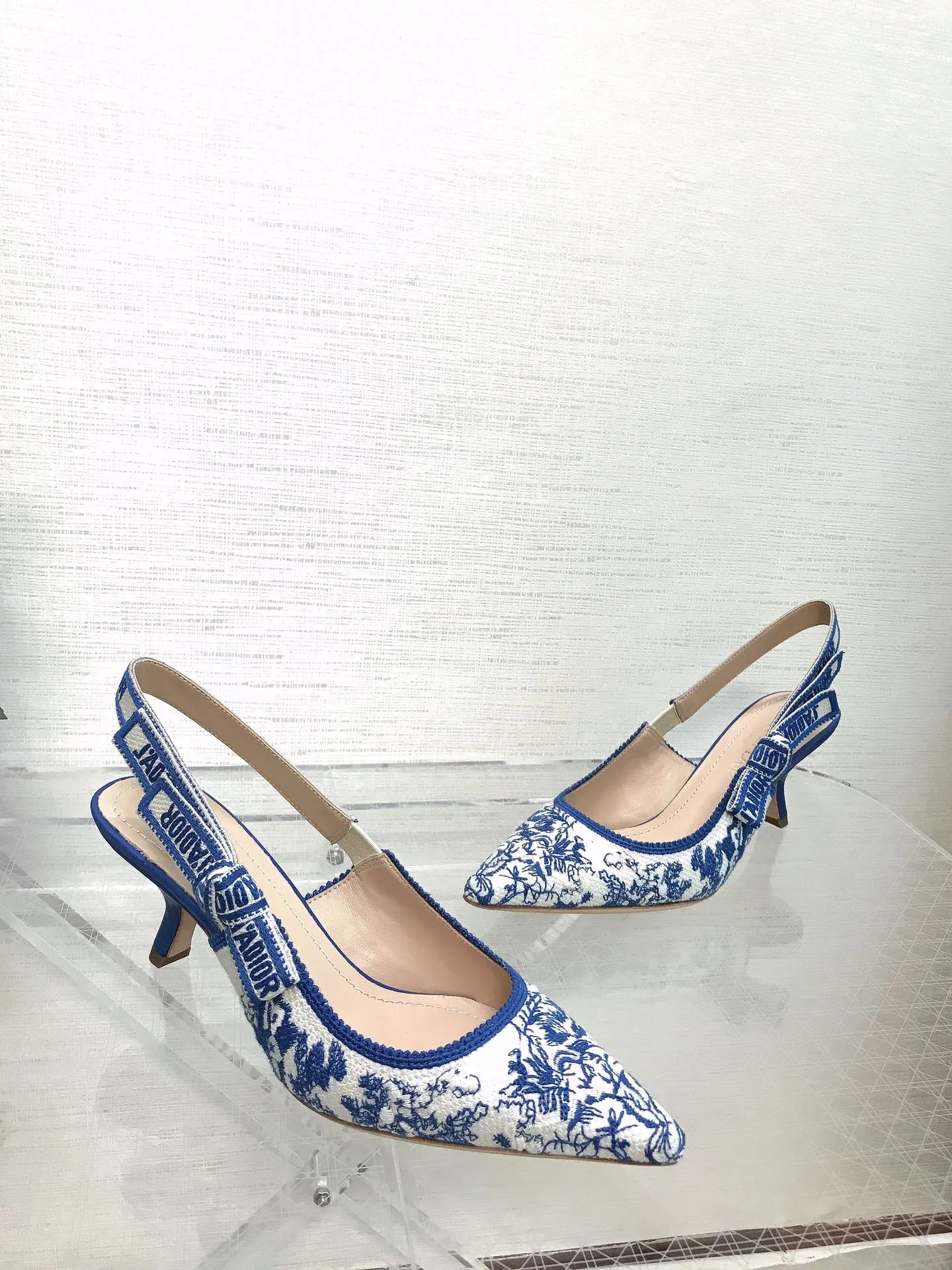 Dior J’Adior Slingback Pump Blue Kcp761Jhr60W Secondary image
