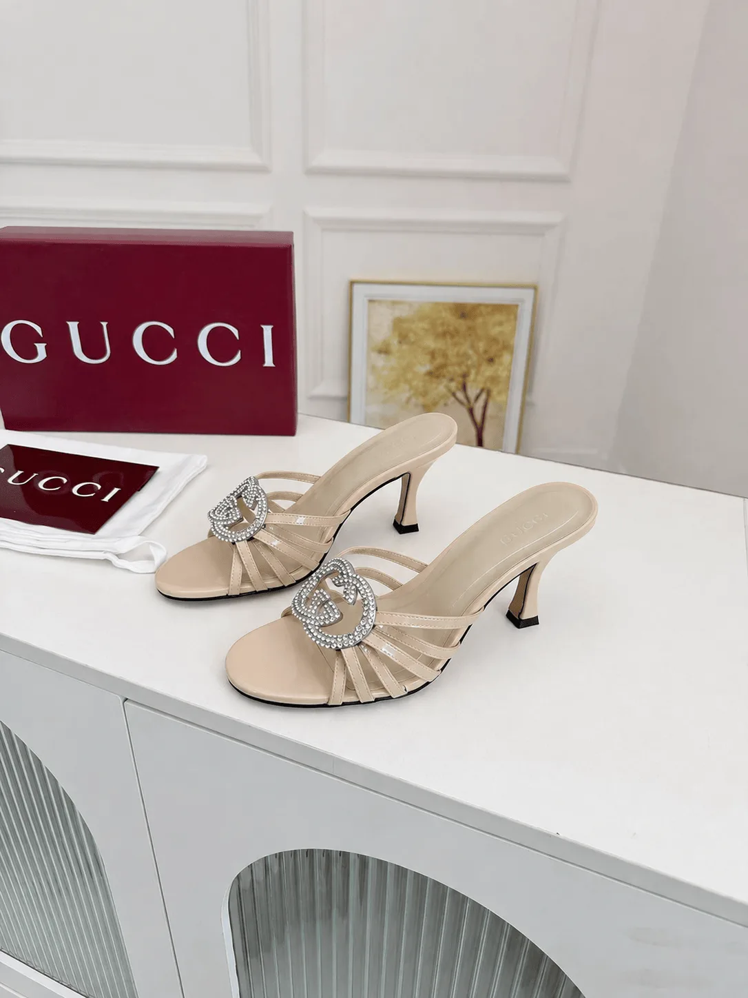 Gucci Interlocking G 85 Crystal Patent Leather Sandals Beige