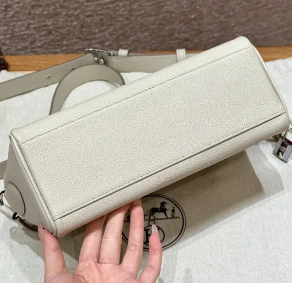 H Kelly Messenger Bag PM In White With Palladium Hardware