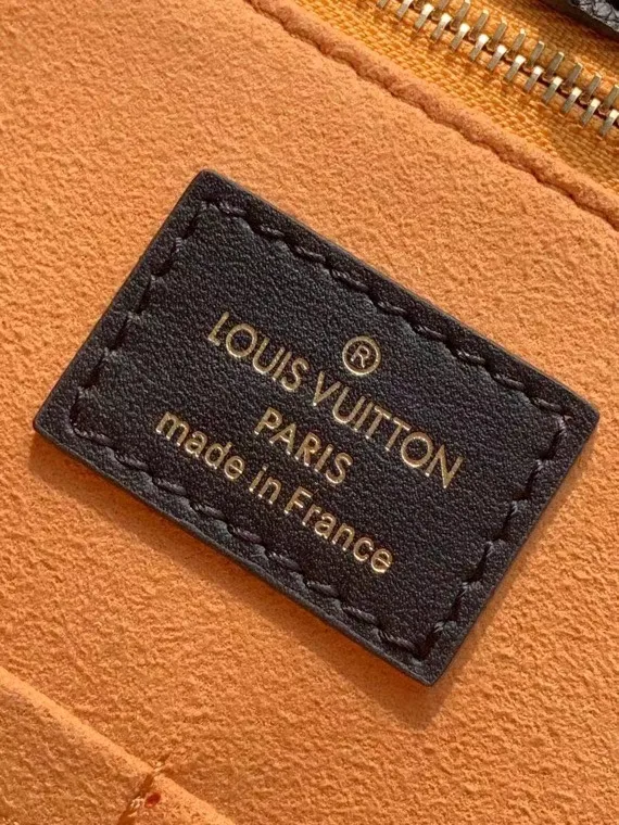 Louis Vuitton Onthego Gm 41Cm Black M44925