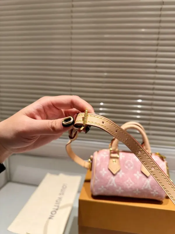 Louis Vuitton Nano Speedy Monogram Pink 17Cm