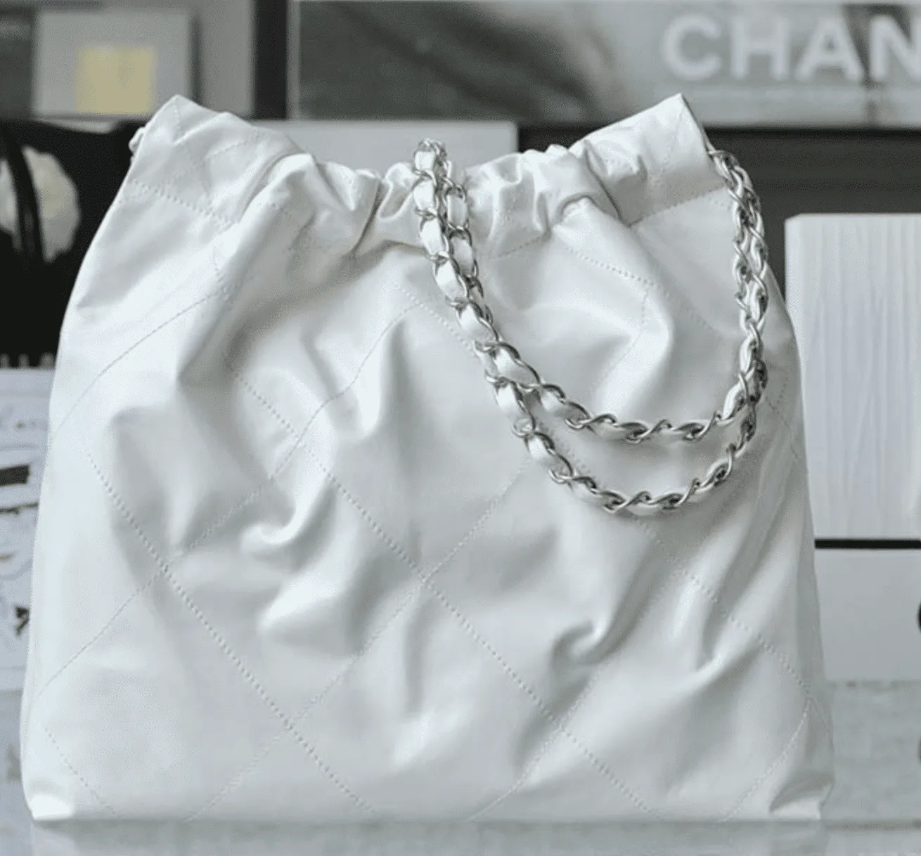 Chanel 22 Handbag White Silver 42Cm As3261 Secondary image