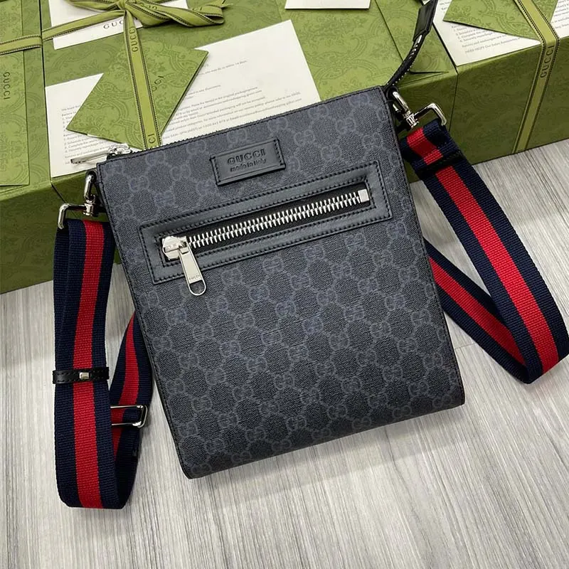Gucci Black Small Messenger Bag Secondary image