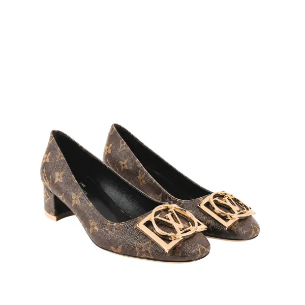 Louis Vuitton Madeleine Pumps