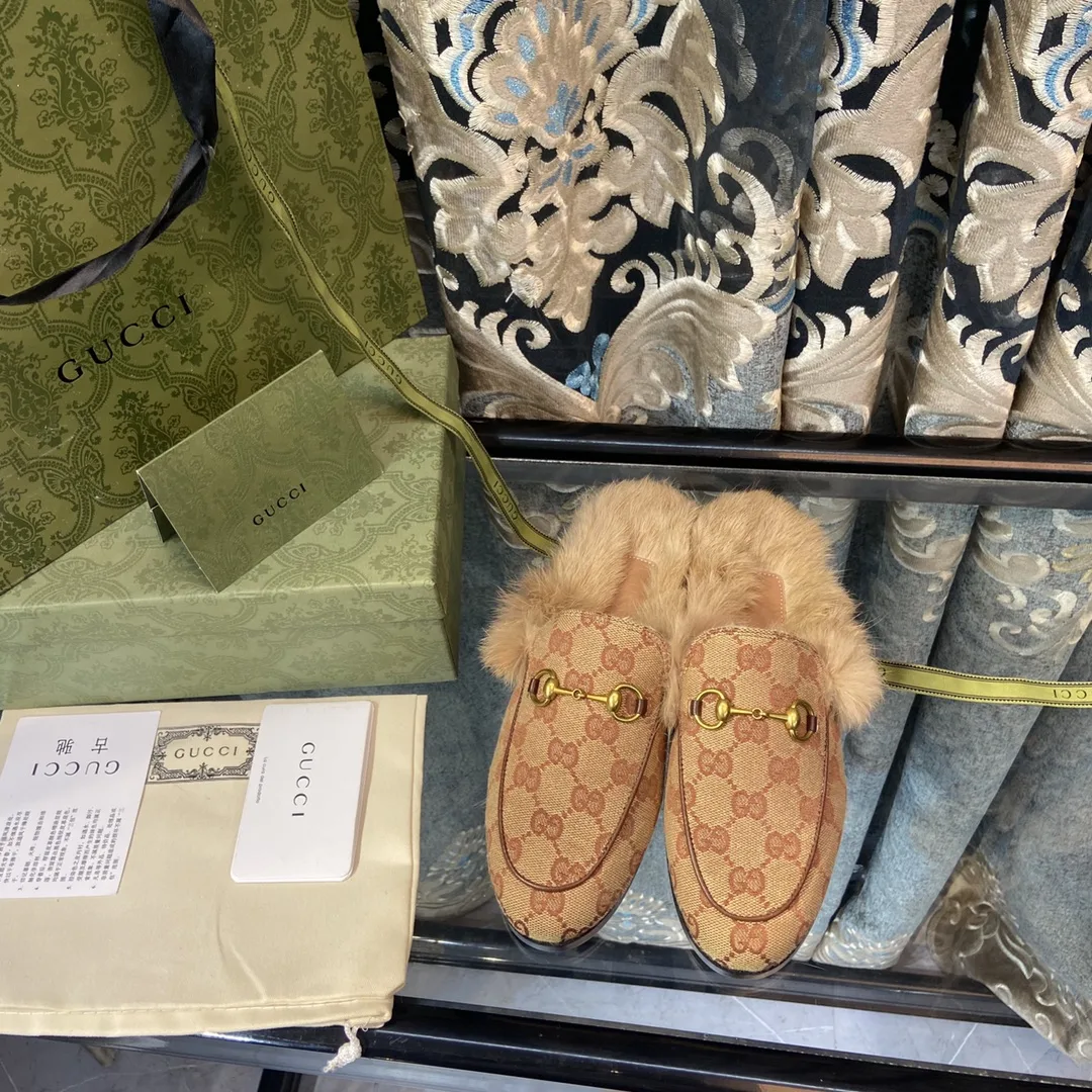 Gucci Princetown Lamb Fur Slippers Rust Natural